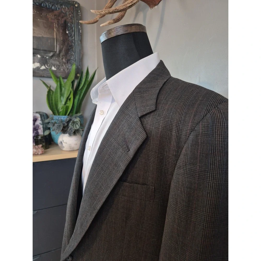 Hickey Freeman Mens Wool Sports Coat 43R Gray Plaid Vintage USA 2 Button Blazer